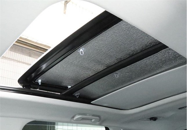 Mẹo giảm nhiệt ngày nắng nóng cho ô tô có cửa sổ trời ảnh 4