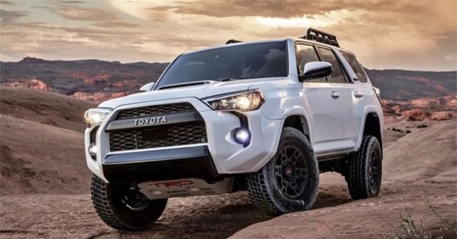 Top 10 xe gầm cao giữ giá nhất năm 2023 ảnh 9