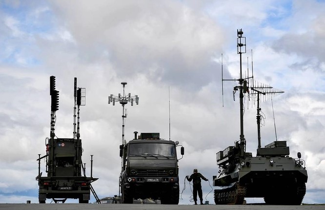 Nga dần khắc chế vũ khí tối tân phương Tây gửi cho Ukraine