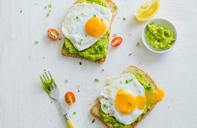 Top 5 món ăn sáng nhanh gọn, ngon và đủ chất cho bé kịp đi học