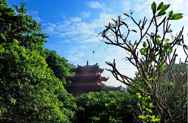 Chùa Nhẫm Dương: Thần bí huyền thoại, thấm đẫm tình đời