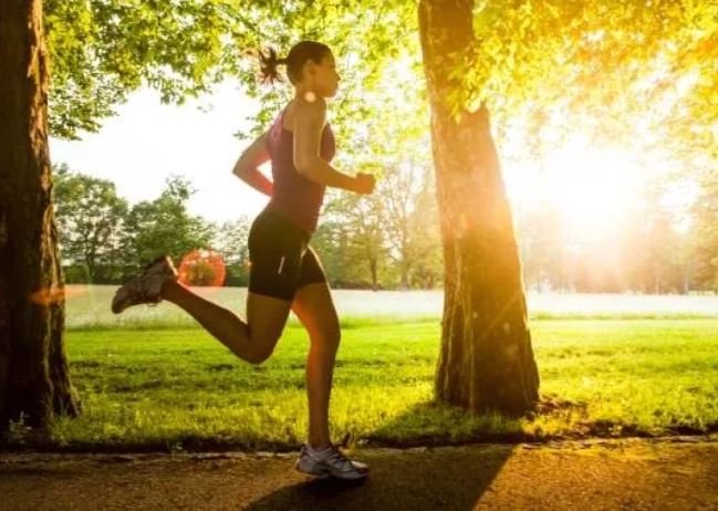 Ba lý do chính khiến chạy bộ vài tháng vẫn không giảm cân