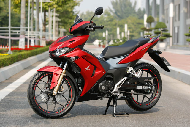 Giá xe Honda Winner X tháng 8/2023: Giảm hơn 15 triệu đồng