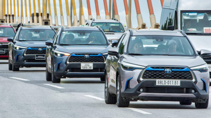 Xe hybrid sử dụng xăng sinh học tốt hơn xăng thường