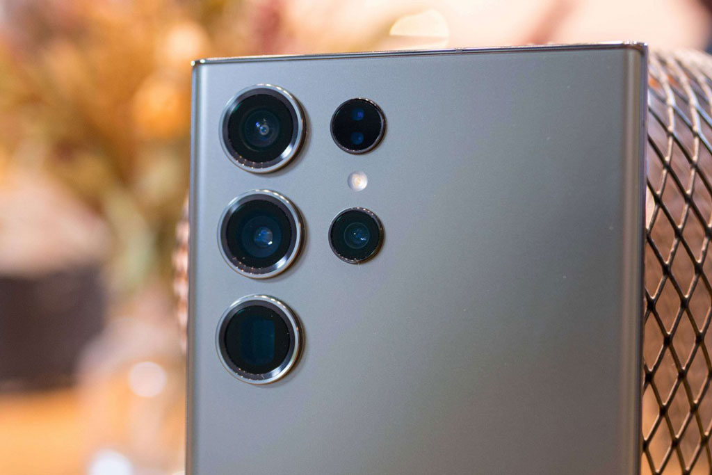 Samsung Galaxy S23 Ultra giảm giá 13 triệu đồng tại Việt Nam