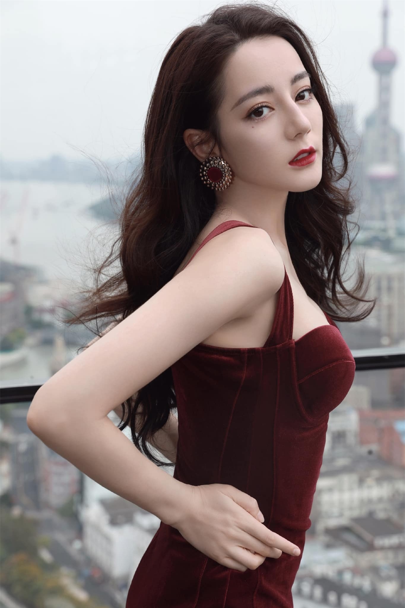 Khắc tinh của Địch Lệ Nhiệt Ba ảnh 1