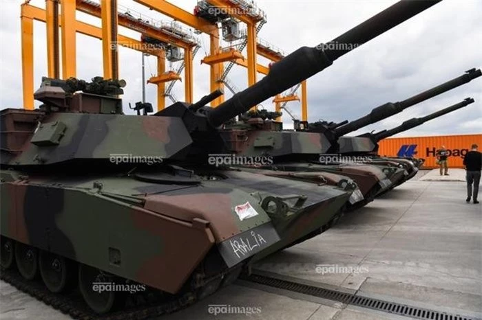 Washington sẽ cung cấp cho Kyiv không phải các xe tăng chiến đấu chủ lực (MBT) M1 Abrams với chất lượng như đã hứa vào cuối tháng 1/2023, ấn phẩm Newsweek trong một bài đăng hôm 31/7/2023 đã cho biết.