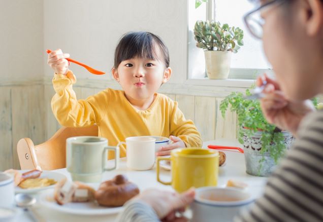 Mẹo giúp trẻ ăn ngon miệng, hấp thụ dinh dưỡng tốt nhất