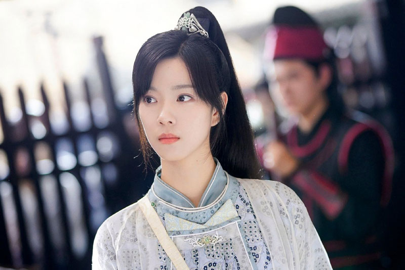 Nhan sắc nữ diễn viên đóng Hoàng Dung 'Anh hùng xạ điêu' hút 200 triệu lượt xem