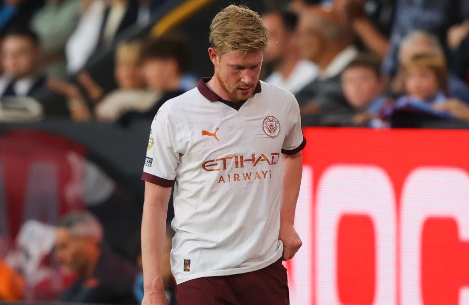 De Bruyne dính chấn thương, nguy cơ nghỉ dài hạn
