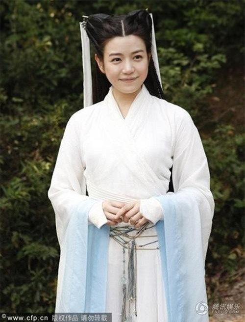 Đi tìm Tiểu Long Nữ kiều diễm nhất: Lý Nhược Đồng, Lưu Diệc Phi hay Angelababy? ảnh 7