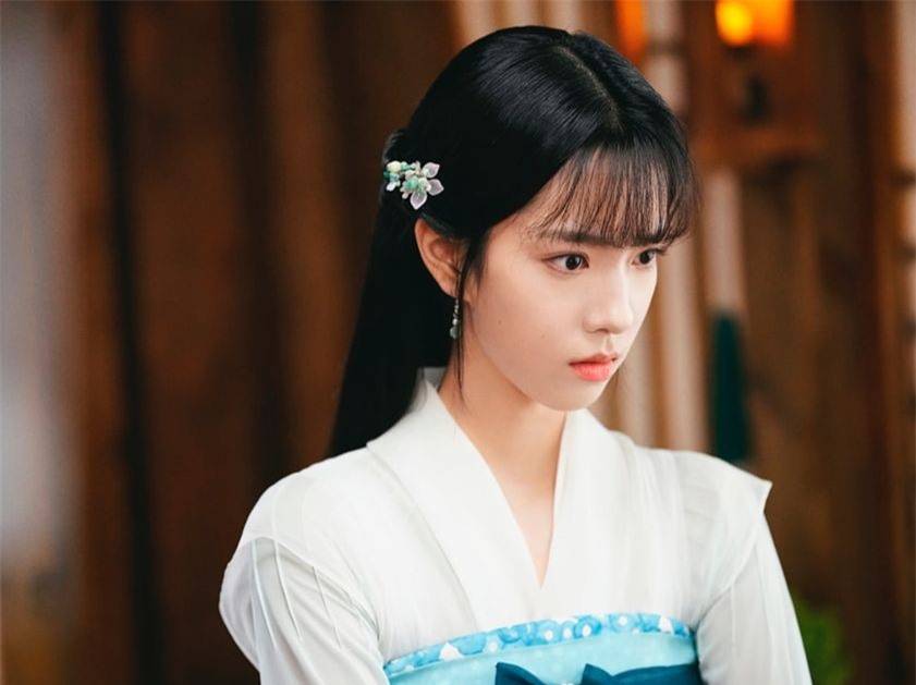 Nhan sắc nữ diễn viên đóng Hoàng Dung 'Anh hùng xạ điêu' hút 200 triệu lượt xem ảnh 5