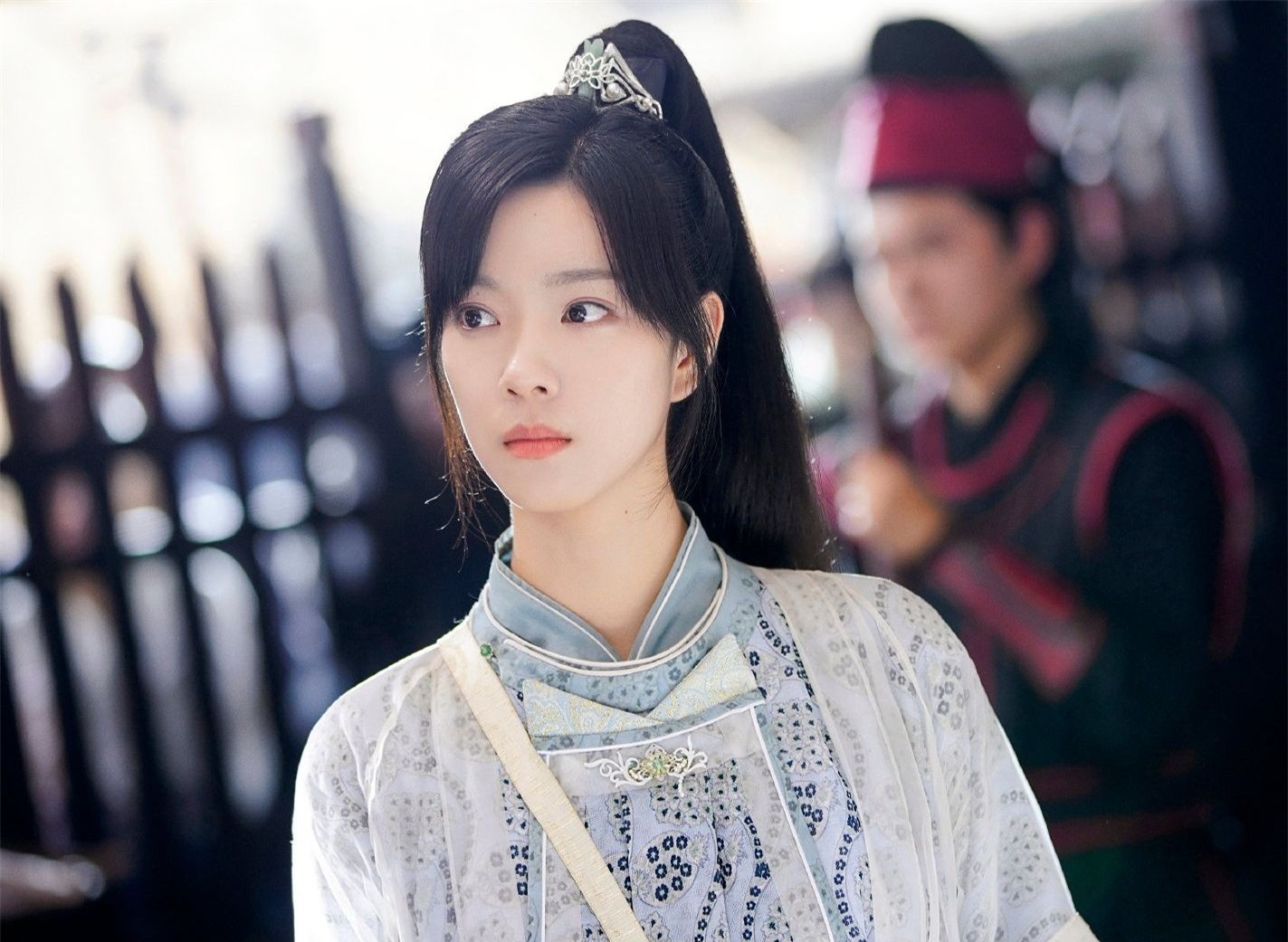 Nhan sắc nữ diễn viên đóng Hoàng Dung 'Anh hùng xạ điêu' hút 200 triệu lượt xem ảnh 8