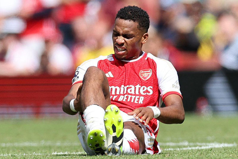 Arsenal đón hung tin từ tân binh Jurrien Timber