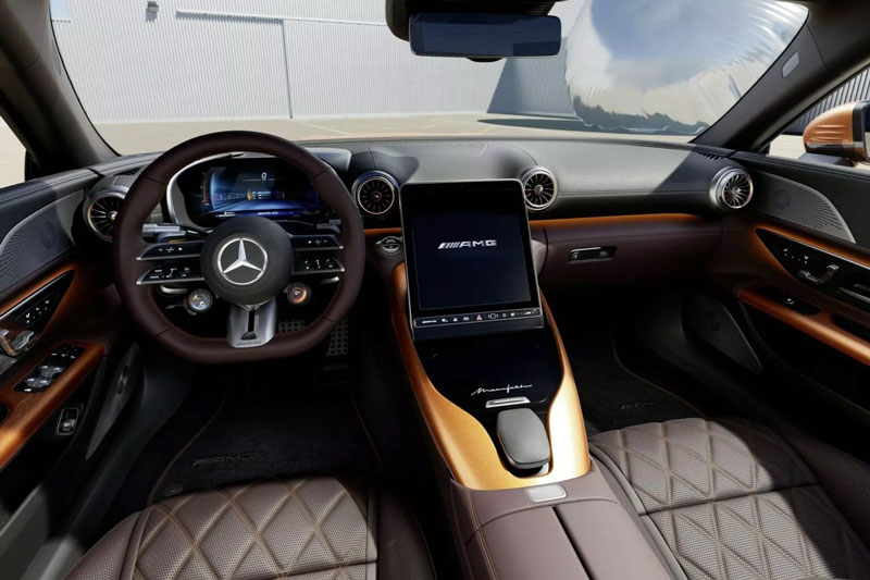 Mercedes-AMG SL 63 Manufaktur Big Sur 2024 ra mắt: Công suất 577 mã lực, sản xuất giới hạn