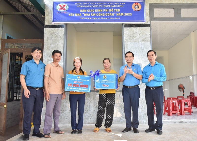 Nhôm Đắk Nông: Thu nhập bình quân người lao động đạt gần 14 triệu đồng/tháng