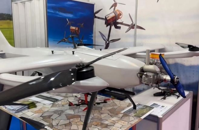 Quân sự thế giới hôm nay (17/8): Ba Lan phô diễn khí tài hiện đại, Nga ra mắt UAV chạy bằng pin và xăng