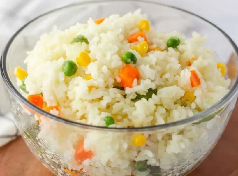 7 mẹo giúp ăn cơm trắng vẫn giảm được cân