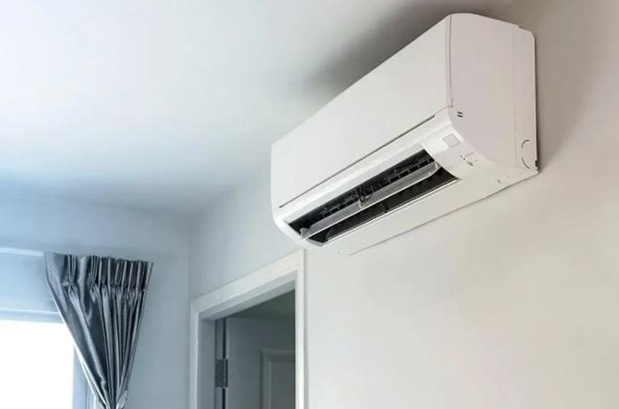 Điều hòa nên bật trước hay sau khi đóng cửa? Nhiều người vẫn thực hiện sai