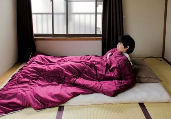 Tại sao người Nhật thích ngủ dưới đất thay vì ngủ trên giường dù nhà rất giàu có?
