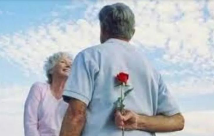 Về già muốn hạnh phúc, phải ngưng qua lại với 5 kiểu người này, nếu không chẳng có một ngày yên ổn