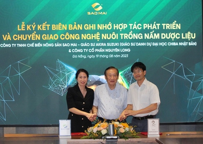 Hợp tác phát triển, chuyển giao công nghệ trồng nấm dược liệu