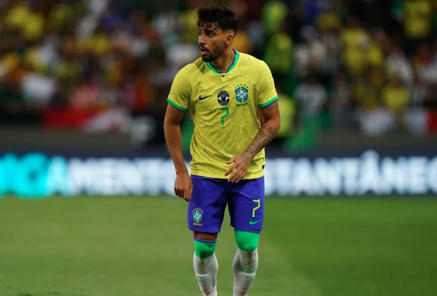 Tiền vệ West Ham rút khỏi đội tuyển Brazil giữa bê bối cá cược