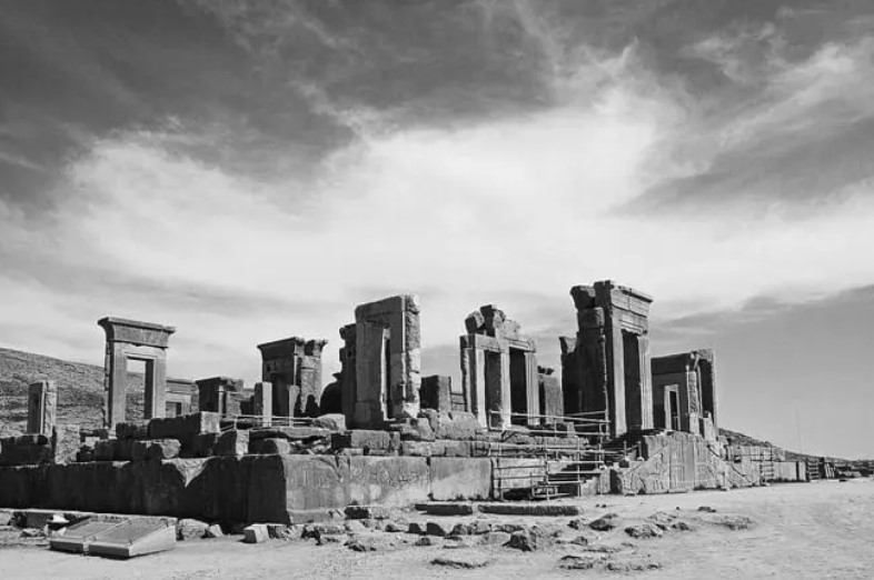 Đế chế Ba Tư thứ nhất - Từ bộ lạc bé nhỏ đến Đế chế hùng mạnh