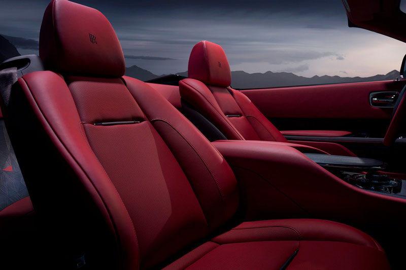 Chiêm ngưỡng vẻ đẹp của siêu xe Rolls-Royce Droptail La Rose Noire 2024, giá 25 triệu USD