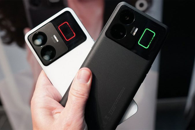 Realme GT5 dùng chip Snapdragon 8 Gen 2, RAM 24 GB, sạc 240W