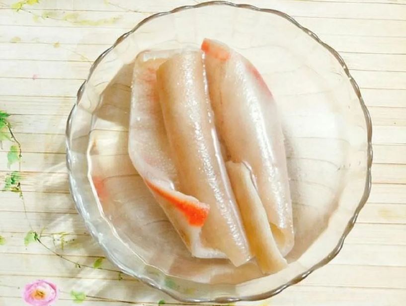 Bộ phận này trên con lợn rẻ như cho nhưng là nguồn bổ sung collagen cực tuyệt vời, chế biến cách này cực hay