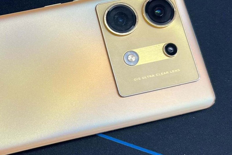 Smartphone 5G, RAM 12 GB, chống nước, camera selfie 50 MP