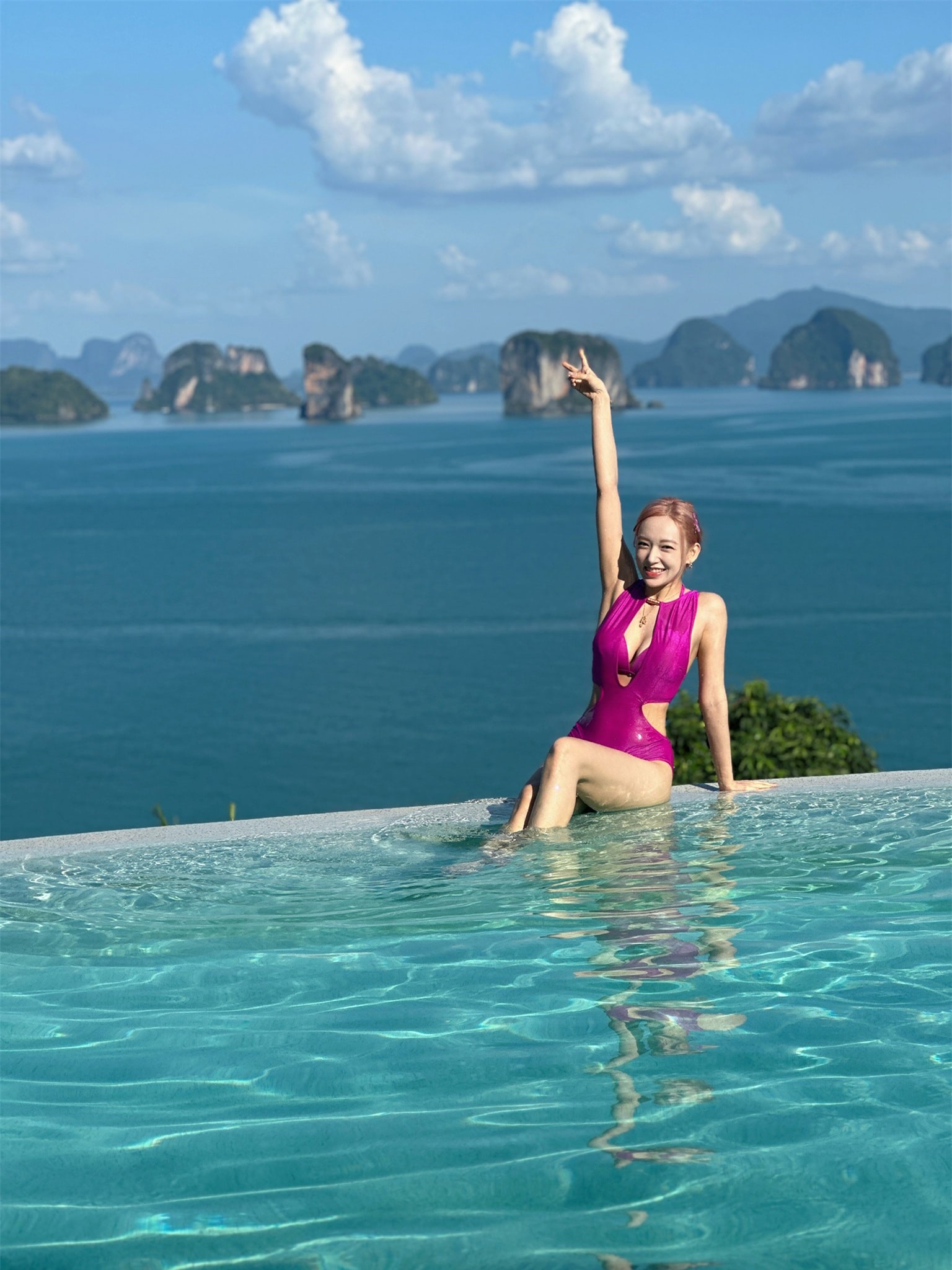 Nhan sắc nữ diễn viên 25 tuổi bị đưa tin là nhân tình của Lương Triều Vỹ ảnh 20