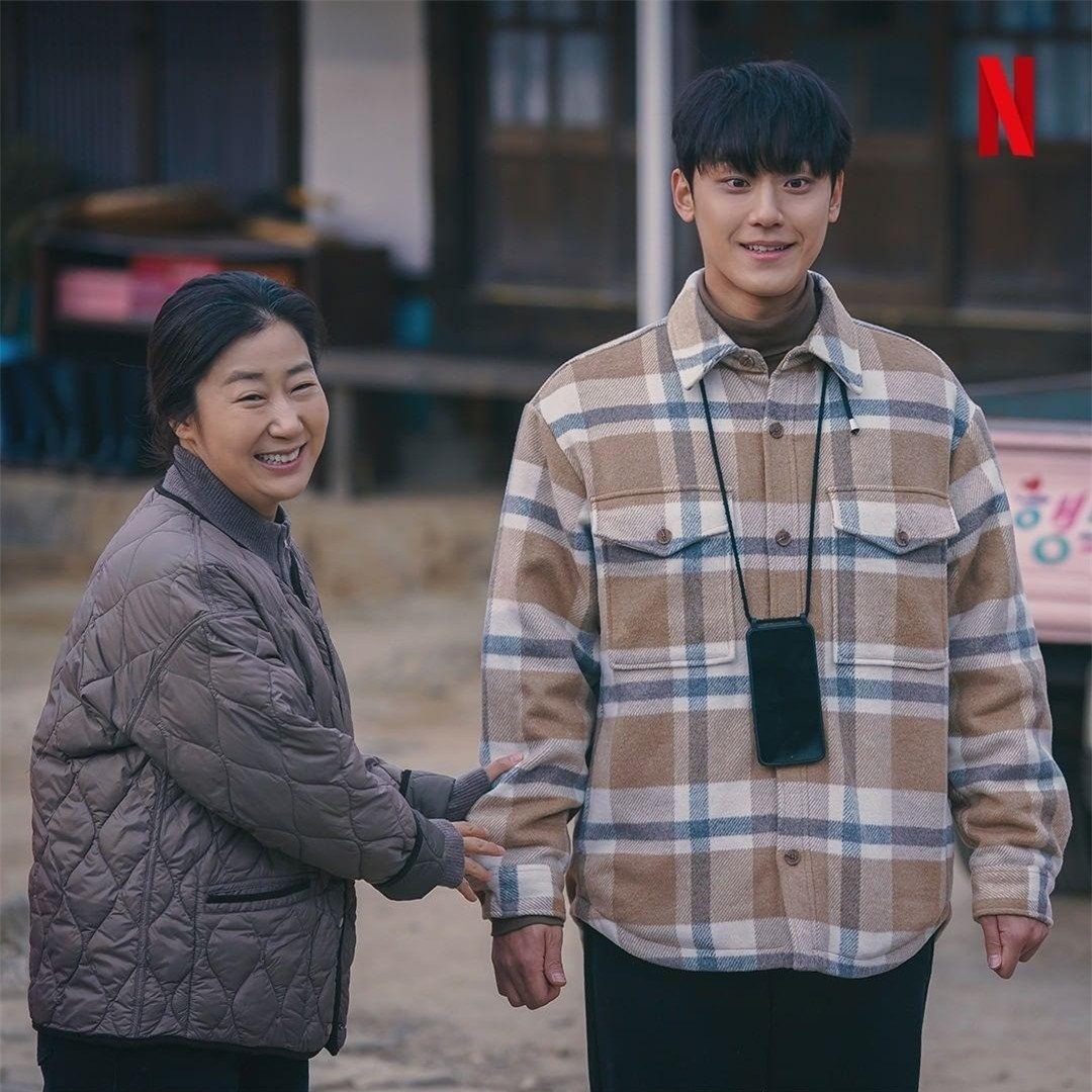 10 phim truyền hình được xem nhiều nhất nửa đầu 2023 ảnh 9