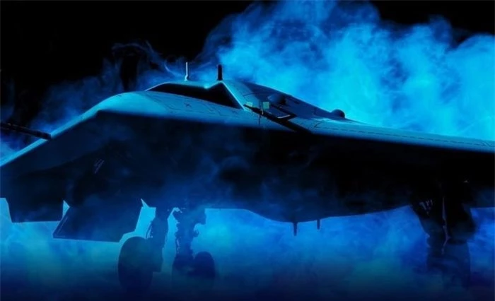 Theo một nguồn tin giấu tên, cuộc thử nghiệm cấp nhà nước đối với máy bay chiến đấu tàng hình không người lái S-70 Okhotnik dự kiến sẽ kết thúc vào cuối năm 2023, chuẩn bị cho việc sản xuất hàng loạt và bàn giao cho quân đội vào năm 2024.