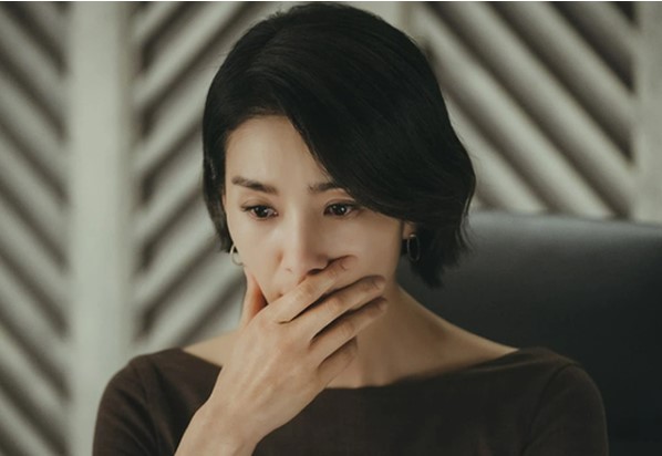 Đang mơ màng ngủ, chồng ném 1 tỷ lên giường và tuyên bố một câu khiến tôi giật mình quáng quàng tỉnh dậy