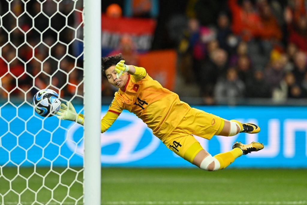 Kim Thanh lọt Top 10 thủ môn cứu thua nhiều nhất World Cup nữ 2023