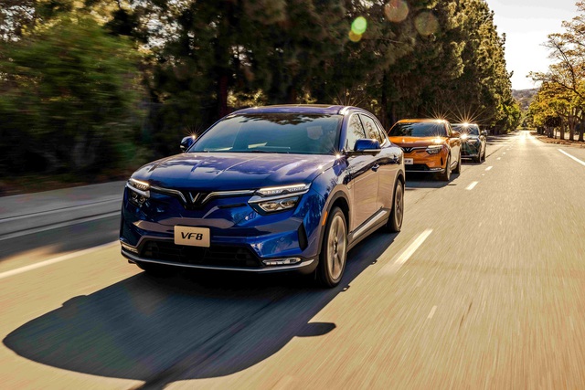 
Thị trường xe điện Việt Nam 2023 có thể tăng gấp đôi doanh số: Không khó khi VinFast đang tăng "sốc"