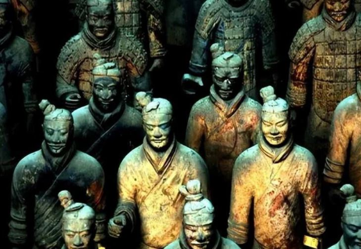 2 l&#xFD; do khi&#x1EBF;n gi&#x1EDB;i kh&#x1EA3;o c&#x1ED5; kh&#xF4;ng d&#xE1;m b&#x1B0;&#x1EDB;c v&#xE0;o l&#x103;ng m&#x1ED9; T&#x1EA7;n Th&#x1EE7;y Ho&#xE0;ng d&#xF9; &#x111;&#xE3; t&#xEC;m th&#x1EA5;y 49 n&#x103;m