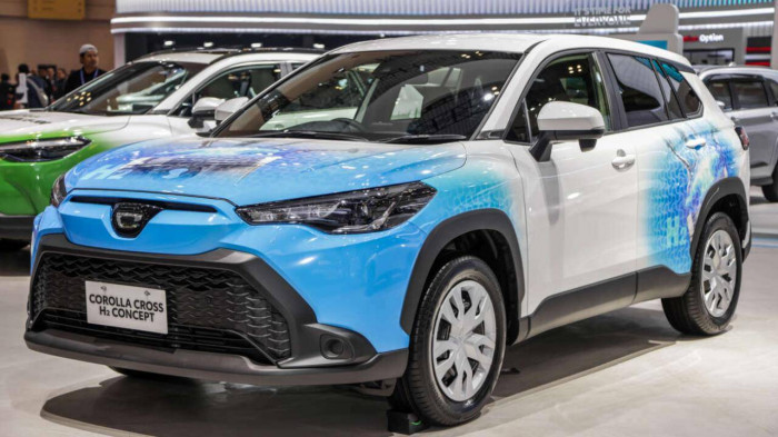 Toyota Corolla Cross sắp có phiên bản dùng nhiên liệu hydro