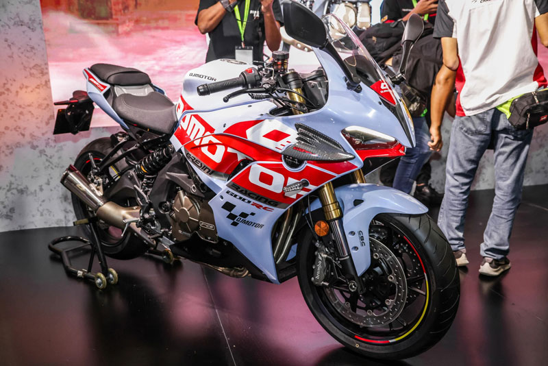 Môtô 600 phân khối, phanh ABS 2 kênh, giá hơn 200 triệu đồng