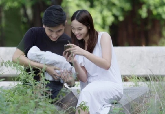 Em trai chồng khẩn khoản nhờ vợ chồng tôi nuôi giúp đứa con "ngoài kế hoạch", đến tận ngày sinh nhật con 3 tuổi tôi mới biết sự thật bị giấu kín bấy lâu