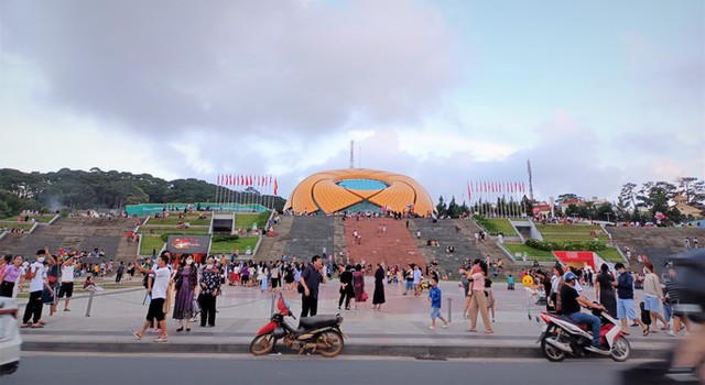 Du lịch dịp lễ 2/9 khó đột phá