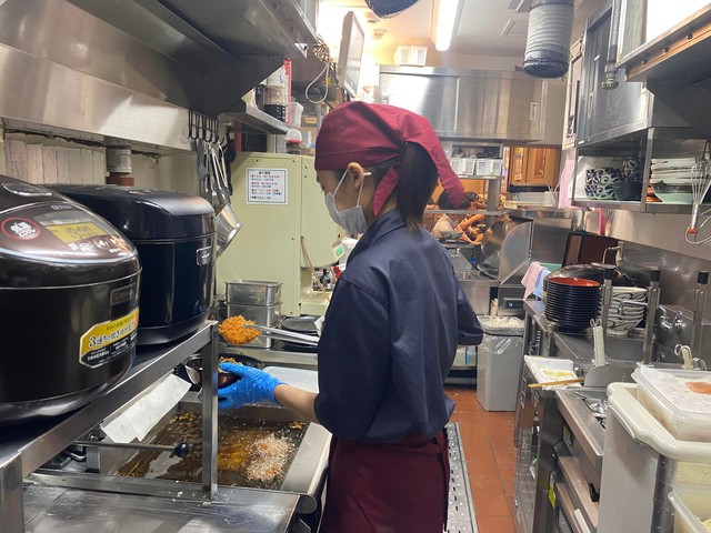 Đồng Yen mất giá, lao động Việt chật vật mưu sinh