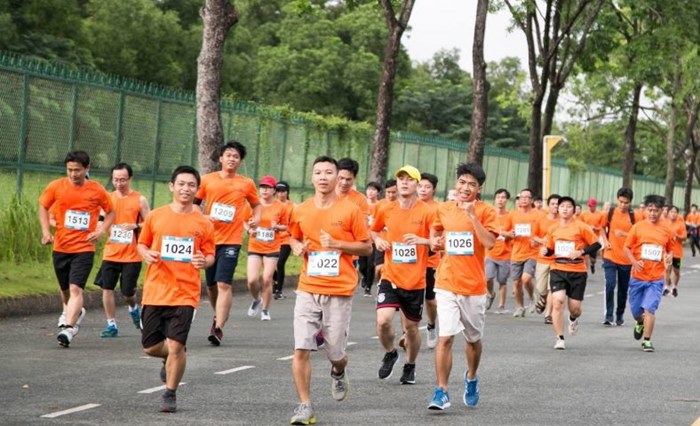 Một tỷ đồng ủng hộ dự án chạy bộ vì cộng đồng UpRace
