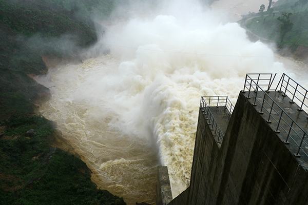 Quảng Nam - Đà Nẵng bàn giải pháp bảo đảm an ninh nguồn nước 