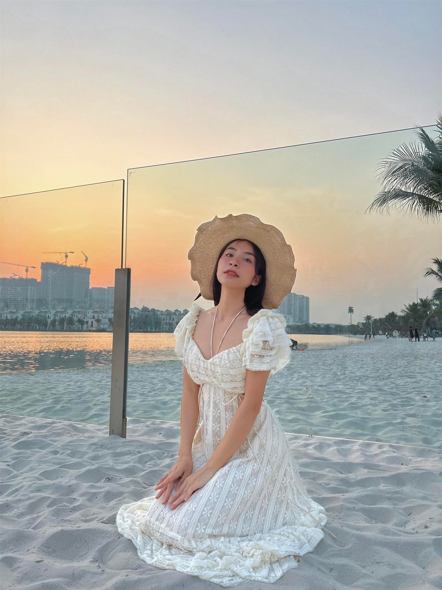 Hình ảnh ngoài đời của cô công nhân may Hoài 'Làng trong phố' ảnh 15