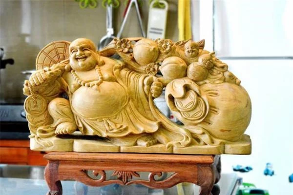 Nên đặt tượng Phật Di Lặc ở vị trí nào trong nhà để tài lộc ùn ùn kéo tới
