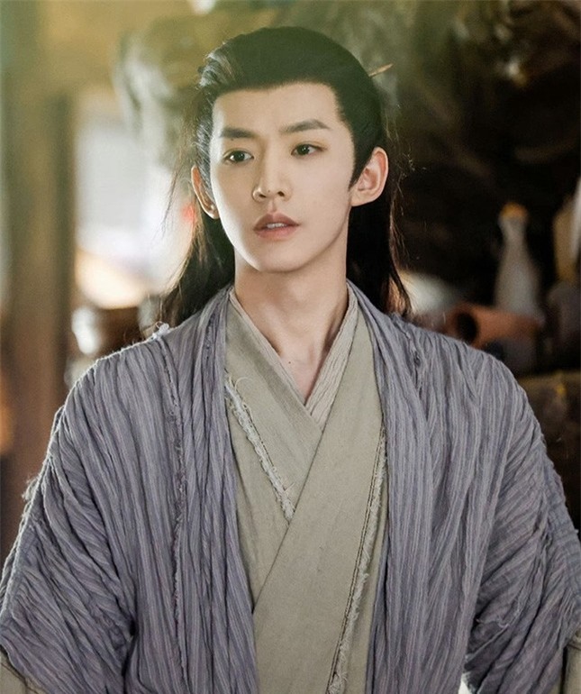 Nam diễn viên trẻ nhận cát-xê cao nhất giới giải trí Hoa ngữ ảnh 4