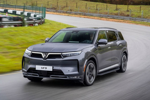 VinFast VF9 bất ngờ đạt chứng nhận tầm hoạt động trên 500 km/lần sạc tại Mỹ, vượt cả mức công bố của nhà sản xuất